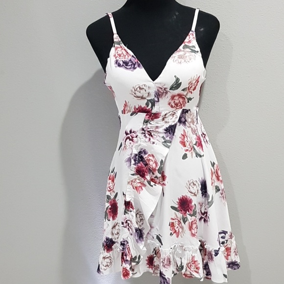White Floral Tie Back Ruffle Dress New! - Picture 4 of 8